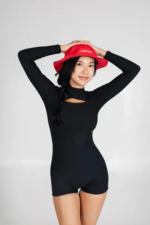 AQUATIQUE Red bucket hat, worn in the studio